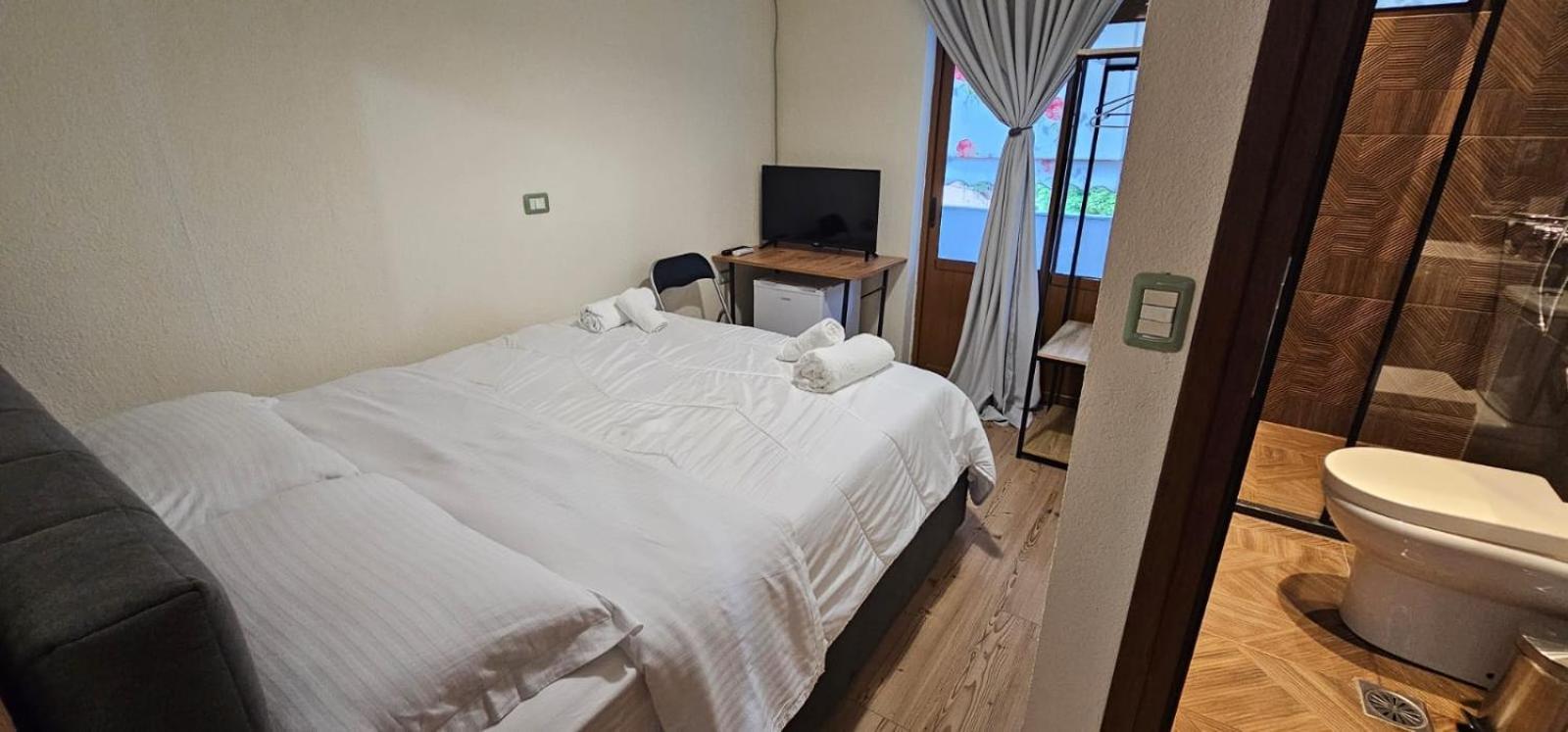 Hotel Sofra Гирокастра Экстерьер фото