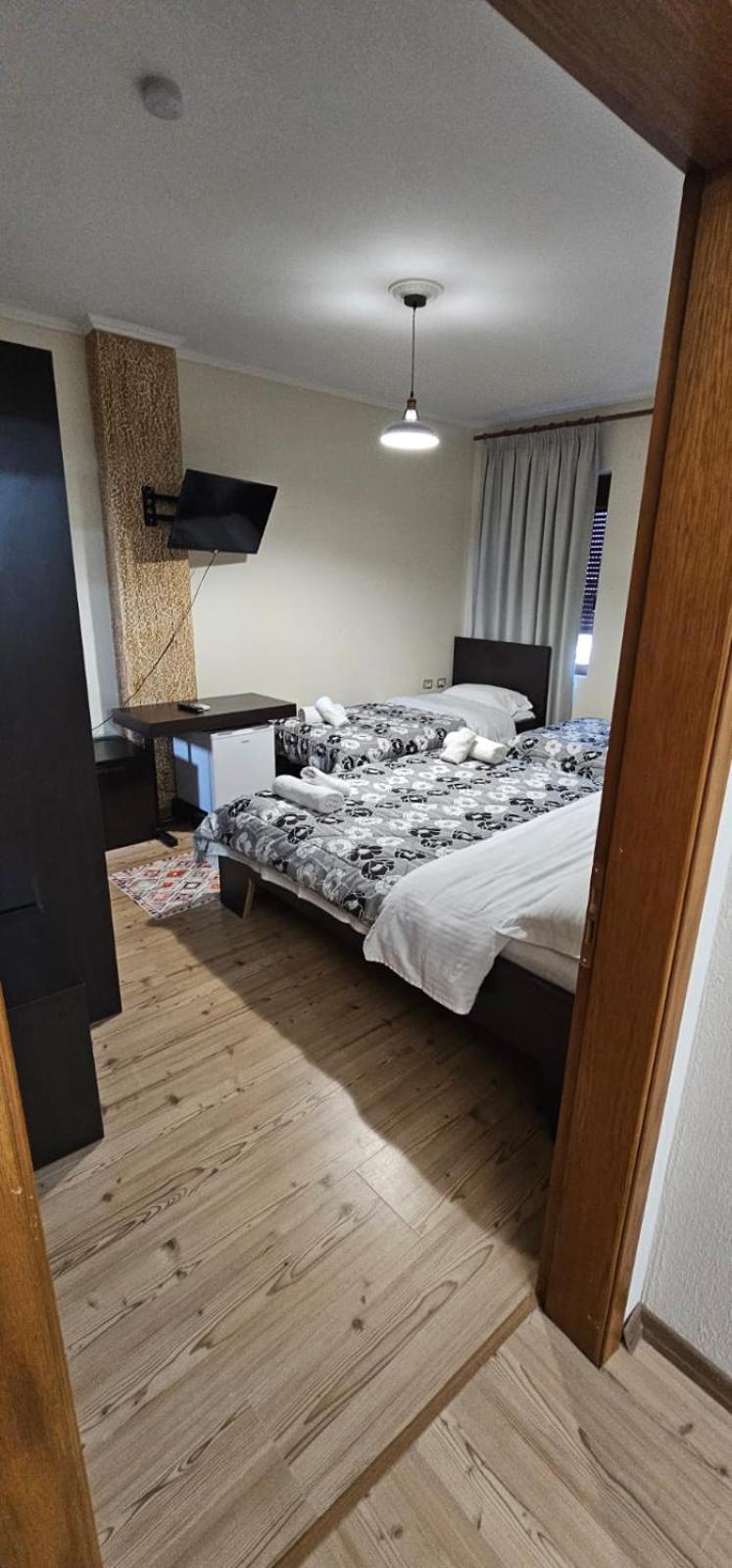 Hotel Sofra Гирокастра Экстерьер фото