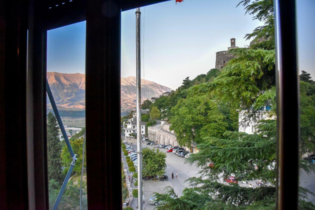 Hotel Sofra Гирокастра Экстерьер фото